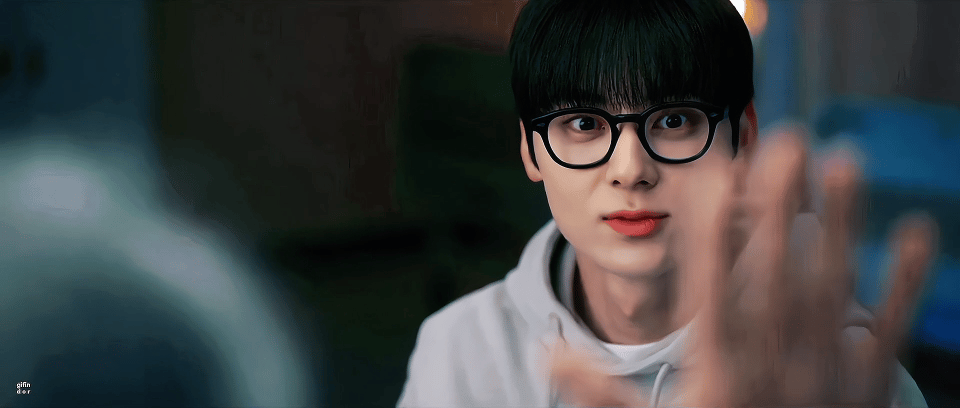 [잡담] 스터디그룹 황민현 걍 윤가민이랑 개똑같은데 | 인스티즈