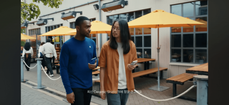 현재 반응 안좋은 애플 광고 그대로 표절한 삼성..jpg | 인스티즈