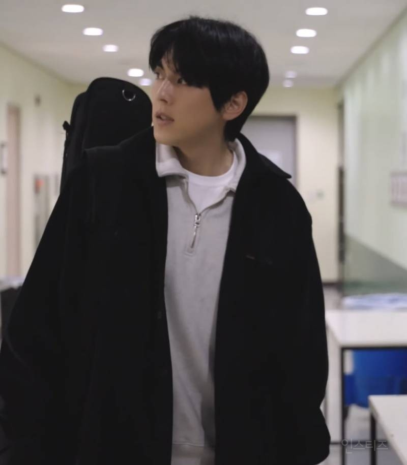 밴드부 오빠 느낌 나는 싱어송라이터.jpg | 인스티즈