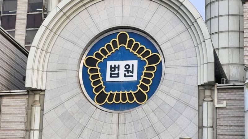 4시간 잠복해 배달음식 받을 때 침입... 전여친 살해한 30대 &apos;중형&apos;2