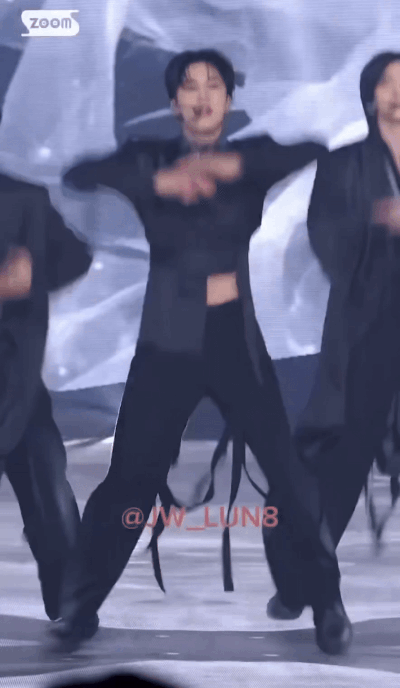 데뷔때부터 카이한테 사랑고백 하고 있는 아이돌.jpg | 인스티즈