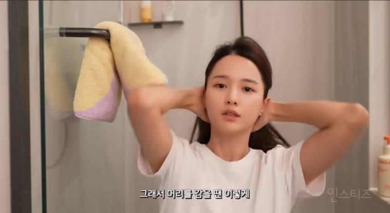 절대 서서 머리 안감는 이유.jpg | 인스티즈