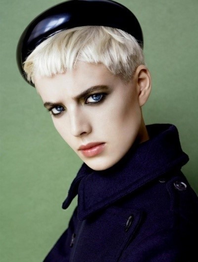 영국을 대표하는 보이쉬한 매력의 모델 Agyness Deyn | 인스티즈