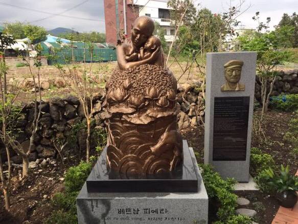 한국군에 의해 무참히 학살된 민간인 동상 | 인스티즈