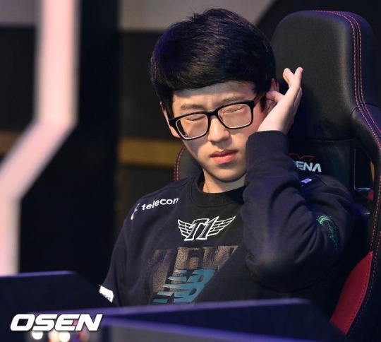 [LOL] SK텔레콤 '스카웃' 이예찬, 中 LPL EDG로 전격 이적 | 인스티즈