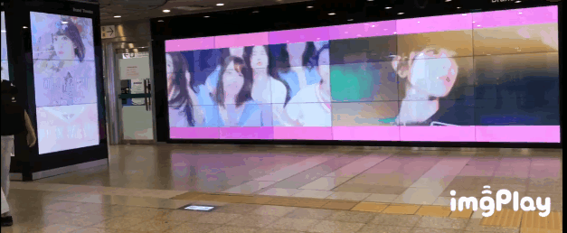 HKT48･宮脇咲良の広告