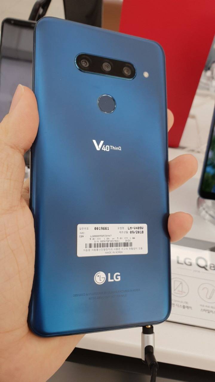 예쁘다 소리 나오는 LG V40 실물 사진들.jpg | 인스티즈