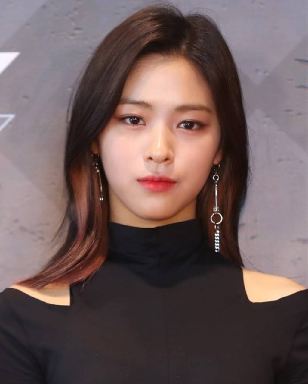 'Cô nàng đẹp trai' nhất KPOP chẳng phải chính là Ryu Jin (ITZY) hay sao?