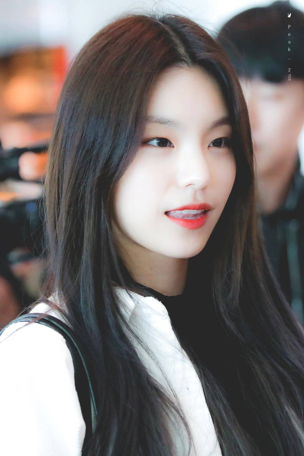 화장 연하게한 오늘자 ITZY 예지.jpg | 인스티즈