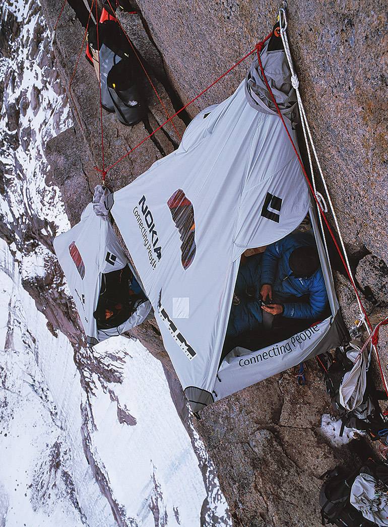 절벽 텐트 (Portaledges)(Extreme Hanging Tents) | 인스티즈