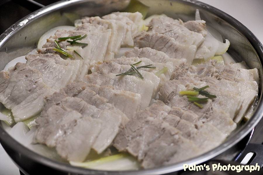 김치와 돼지고기의 콜라보 - 김치찜, 보쌈, 삼겹살 통구이 | 인스티즈