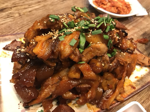 줄서는 맛집만 족치는 여시 | 인스티즈