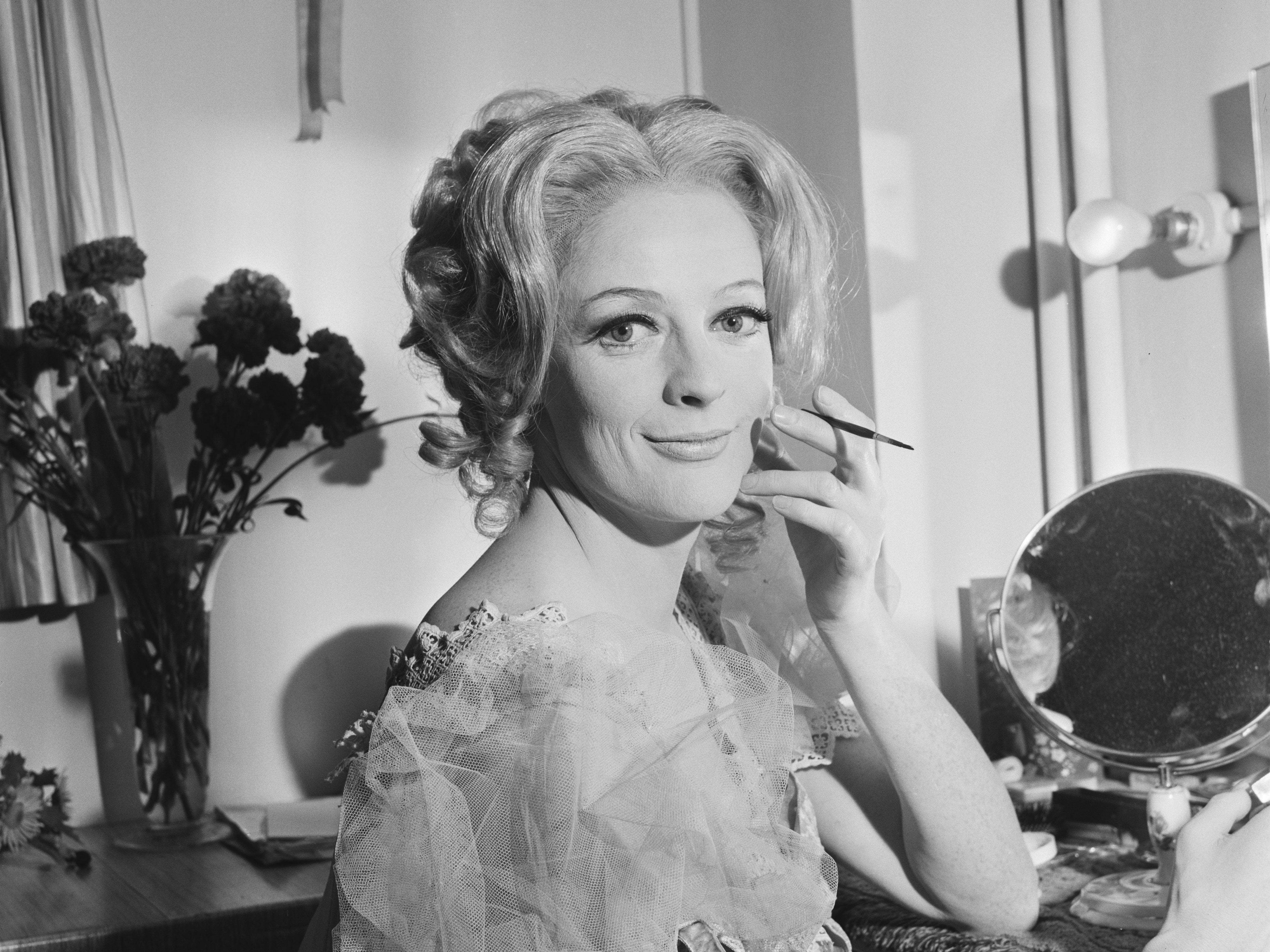 20 Fabulous Vintage Photos of a Young Maggie Smith | Vogue