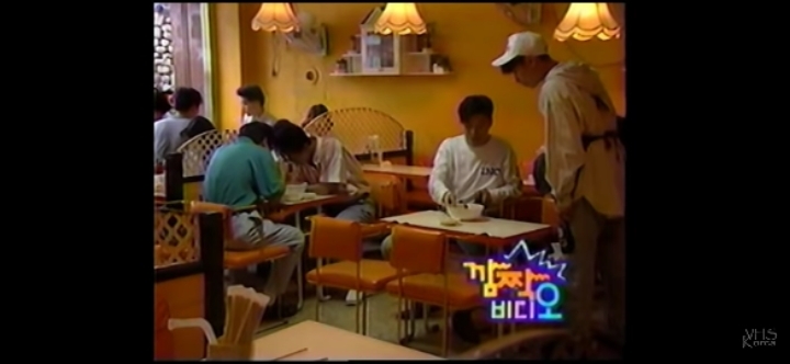 1992년당시 김밥 한줄에 만원 라면 한그릇에 이만원 이라고 했을때 시민들 반응 | 인스티즈