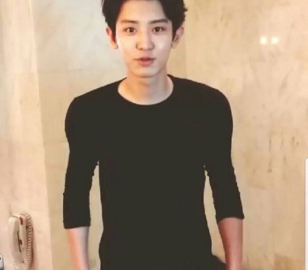 솔직히 여시들 찬열 때문에 사주 믿게 됐잖아 ㅎ | 인스티즈