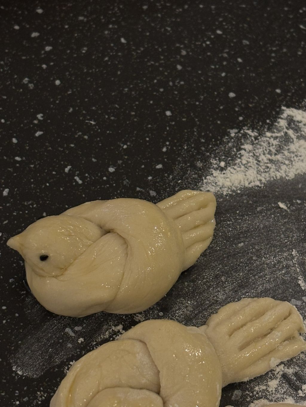  통실통실하게 만든 새빵🐤
