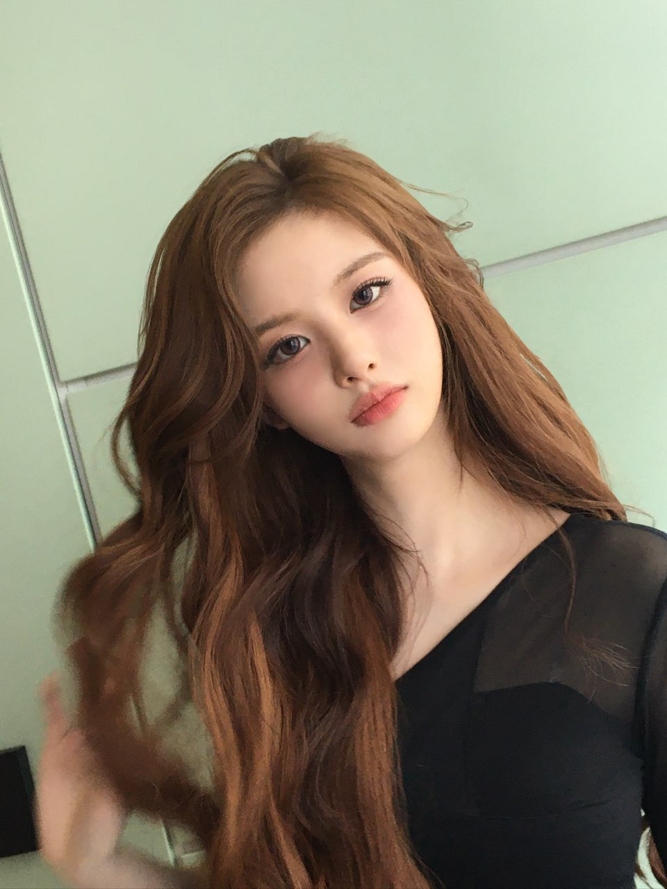설윤이 "내꿈꾸라구” 하면서 보냈다는 사진 | 인스티즈