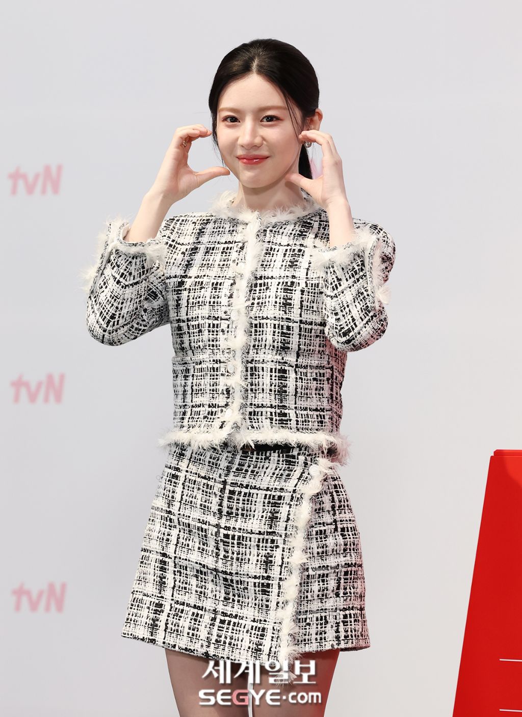 [언젠가는 슬기로울 전공의생활] 제작발표회 고윤정 | 인스티즈