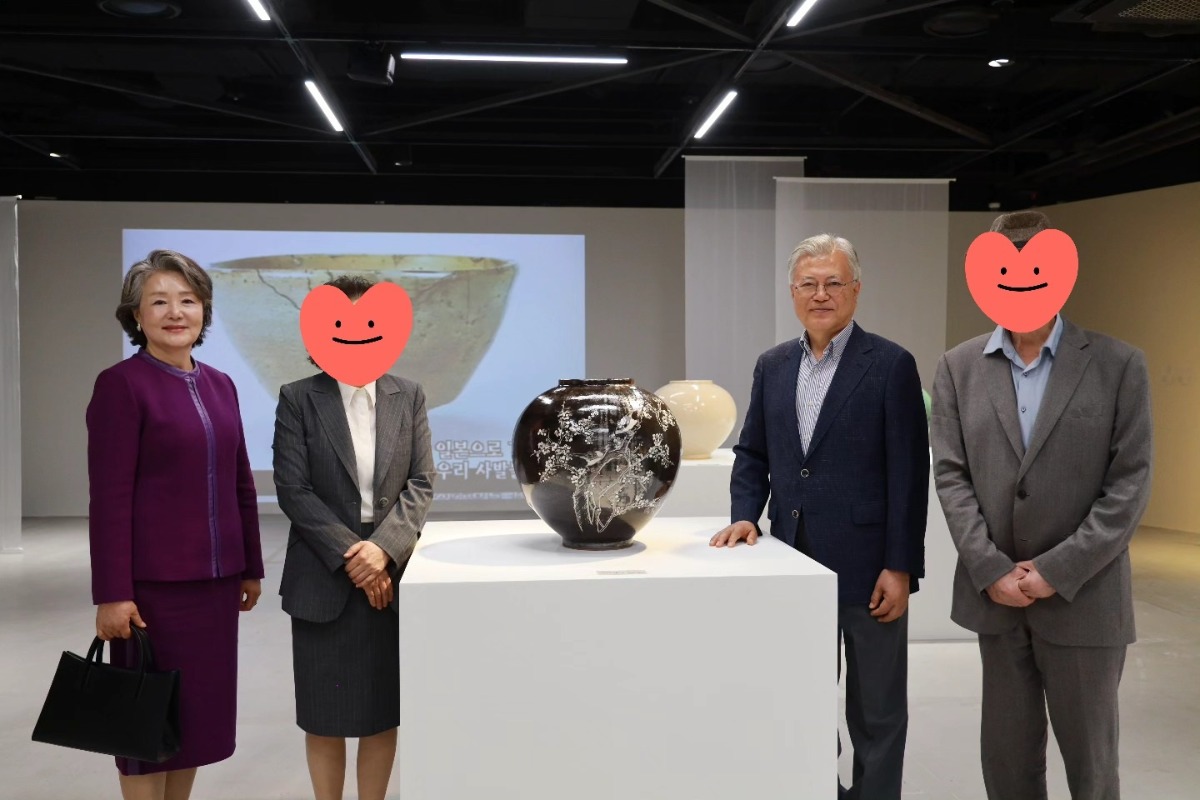 최근 멋쟁이 그 자체가 되신 김정숙 여사님 근황 | 인스티즈