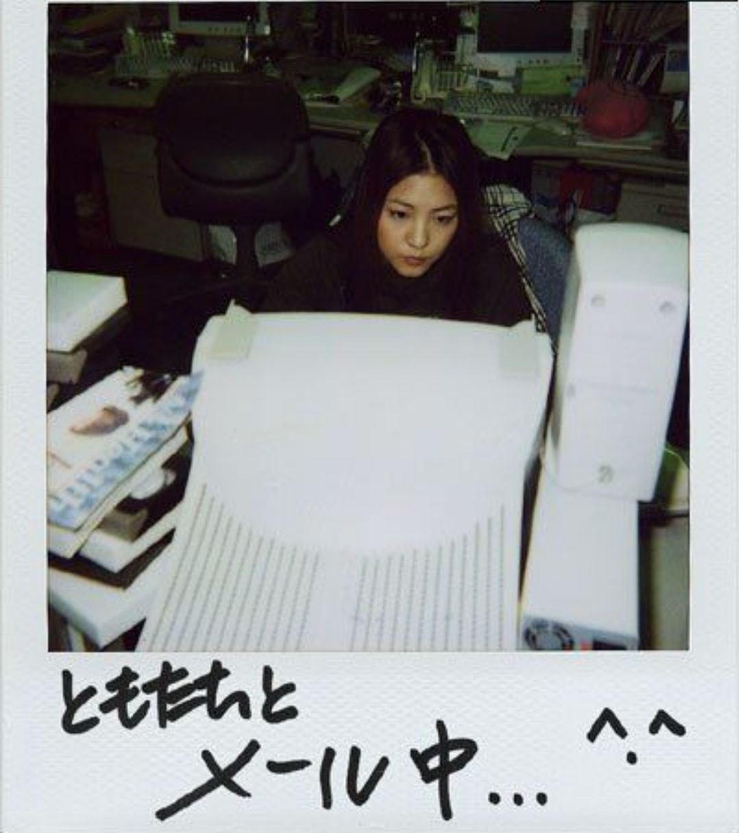 보아가 10대때 폴라로이드 카메라로 담아둔 것.....jpg | 인스티즈