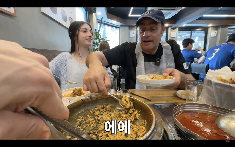 식사 다 마쳤는데 사위가 밥을 또 주문해서 칼같이 거절하는 이탈리아 장인어른.jpg | 인스티즈