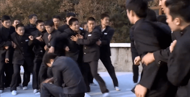 단역 조진웅을 기억해준 권상우.gif | 인스티즈