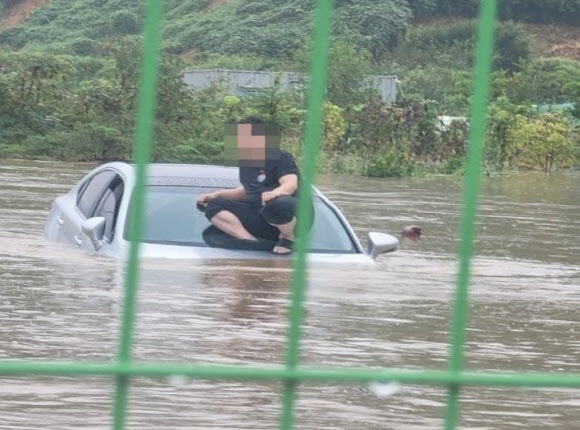 세상이 멸망해도 낭만적일지도 몰라 | 인스티즈
