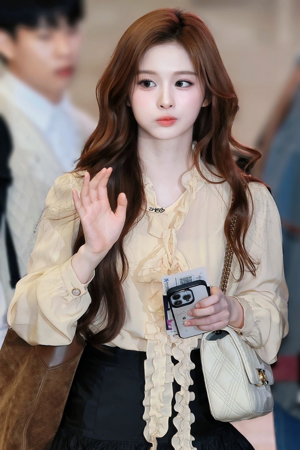 공항에서 진짜 예뻤던 엔믹스 설윤 | 인스티즈