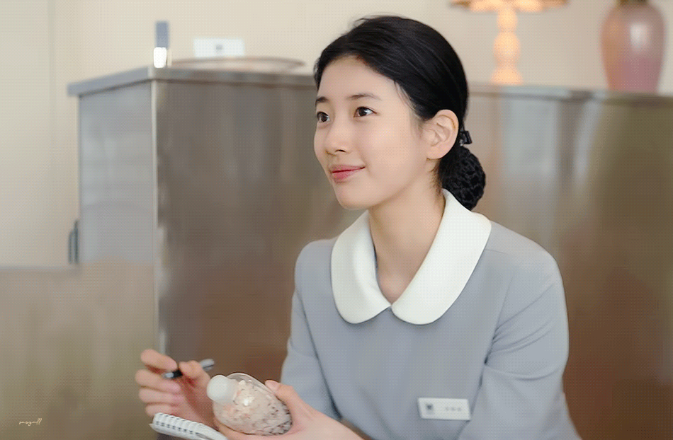  드라마 안나(수지)가 실존인물이라면 매장된다vs인플루언서 된다