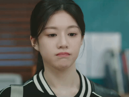 언젠가는 슬기로울 전공의생활 1화 고윤정 움짤.gif | 인스티즈