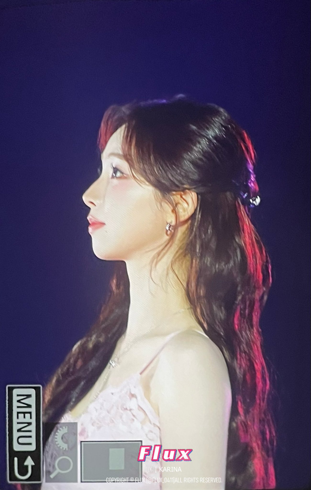 오늘 도쿄돔 인기가요 스페셜 MC 카리나 | 인스티즈